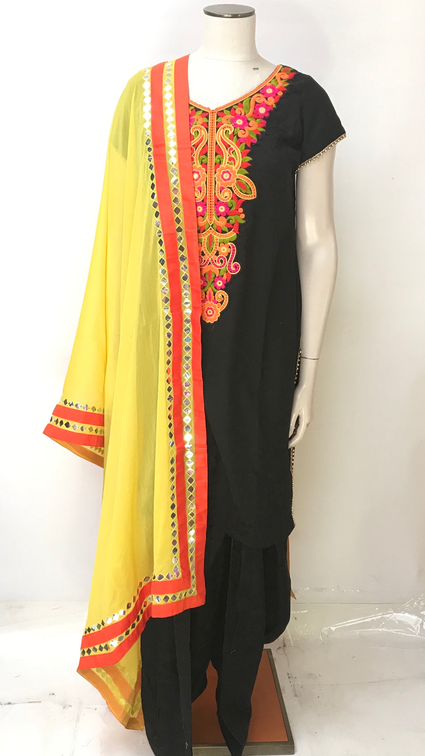 Punjabi Suit Matching 2024 | grandmother-blog.com